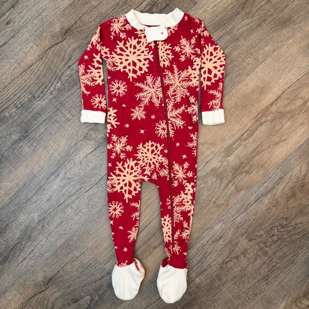 Burt's Bees Baby Red Snowflake Organic Cotton Zip One Piece Footed Pajamas 3-6M